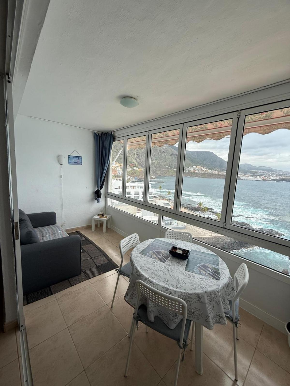 Bonito En Primera Linea Al Mar Apartment *