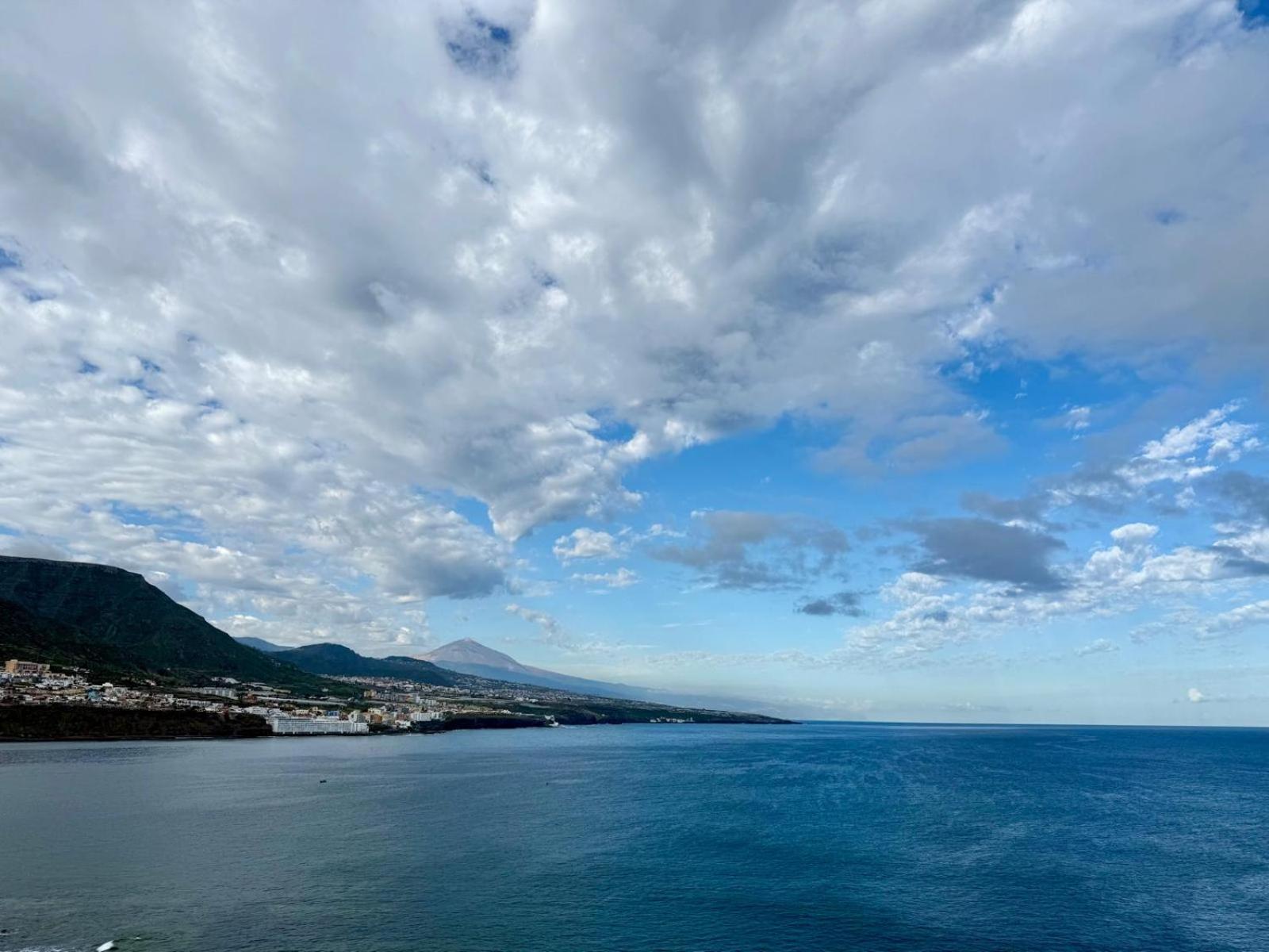 Bonito En Primera Linea Al Mar Punta Del Hidalgo